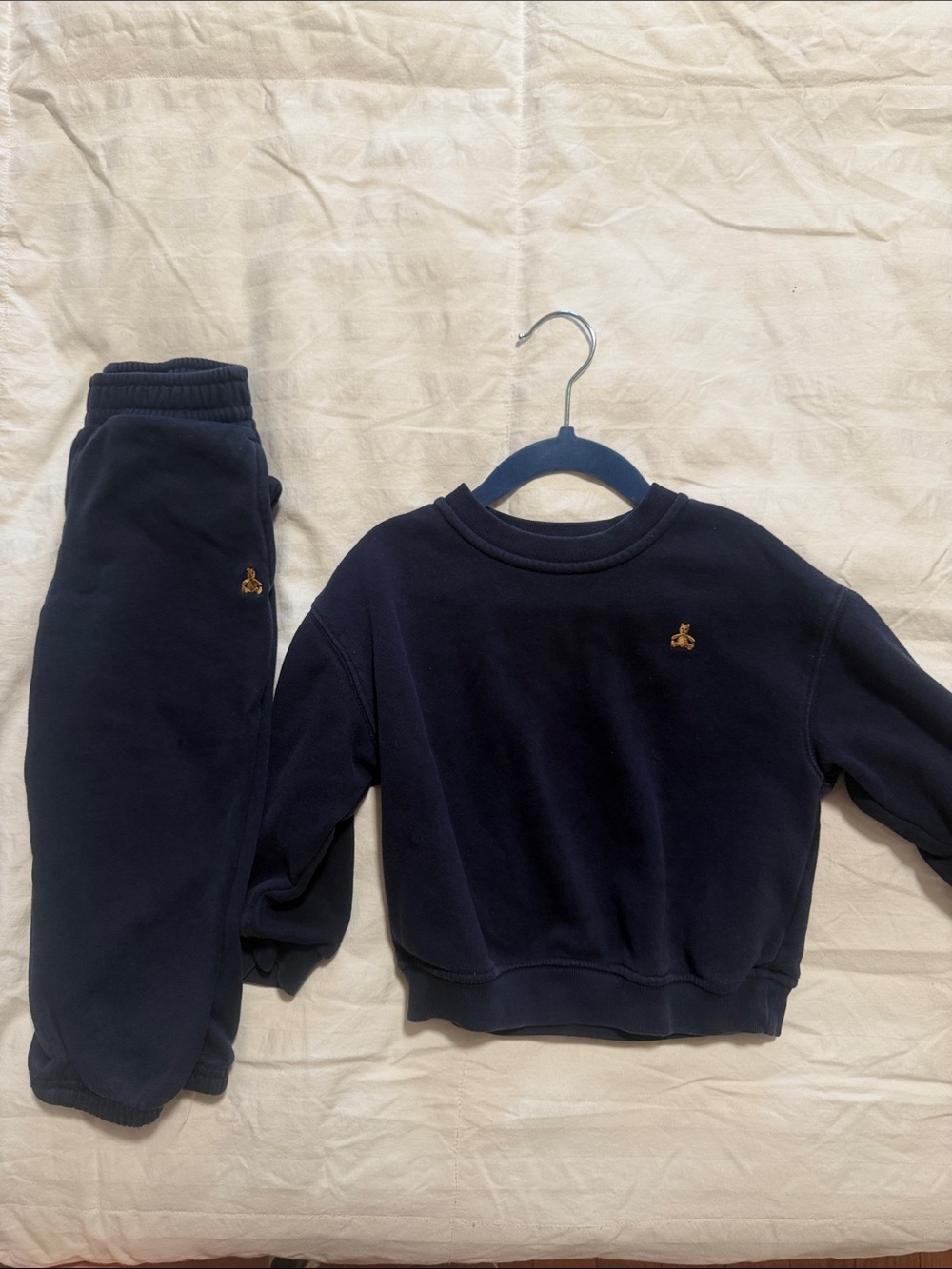 GAP Navy Sweatshirt and Joggers Set with Gold Logo